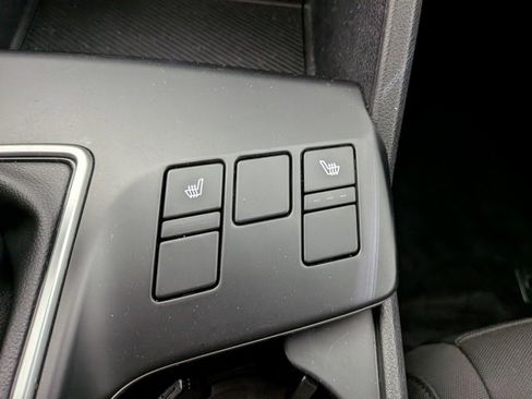 Used 2023 Kia Sportage LX image 10