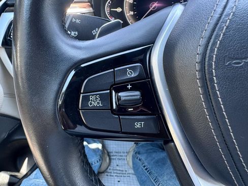 Used 2017 BMW 540i RWD image 22