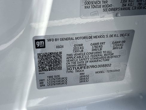 Used 2024 GMC Sierra 1500 AT4X image 35