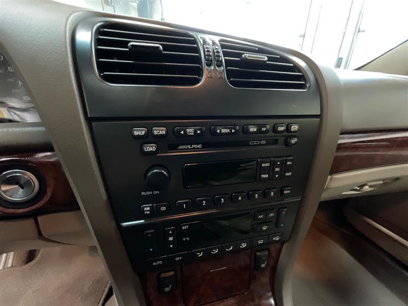 Used 2001 Lincoln LS RWD image 18