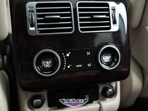 Used 2018 Land Rover Range Rover Supercharged image 23