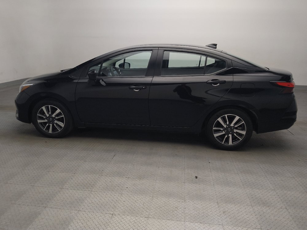Used 2025 Nissan Versa SV FWD image 3