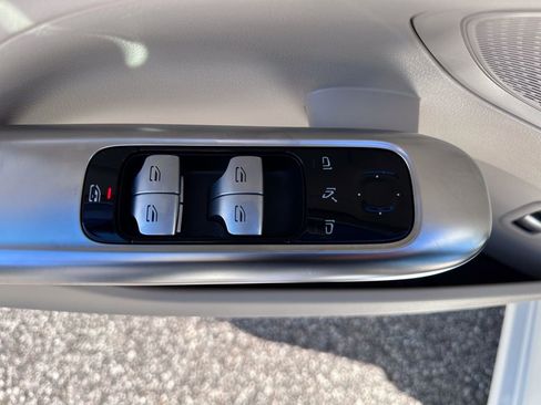 Certified 2024 Mercedes-Benz C 300 4MATIC Sedan image 27