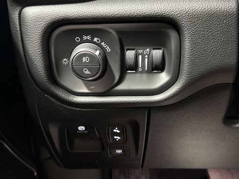 New 2026 RAM 1500 Laramie AWD/4WD image 19