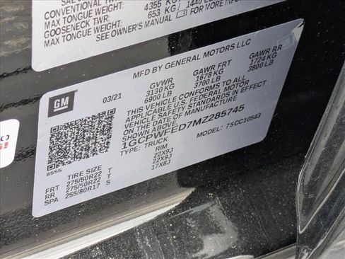 Used 2021 Chevrolet Silverado 1500 High Country w/ Technology Package image 25