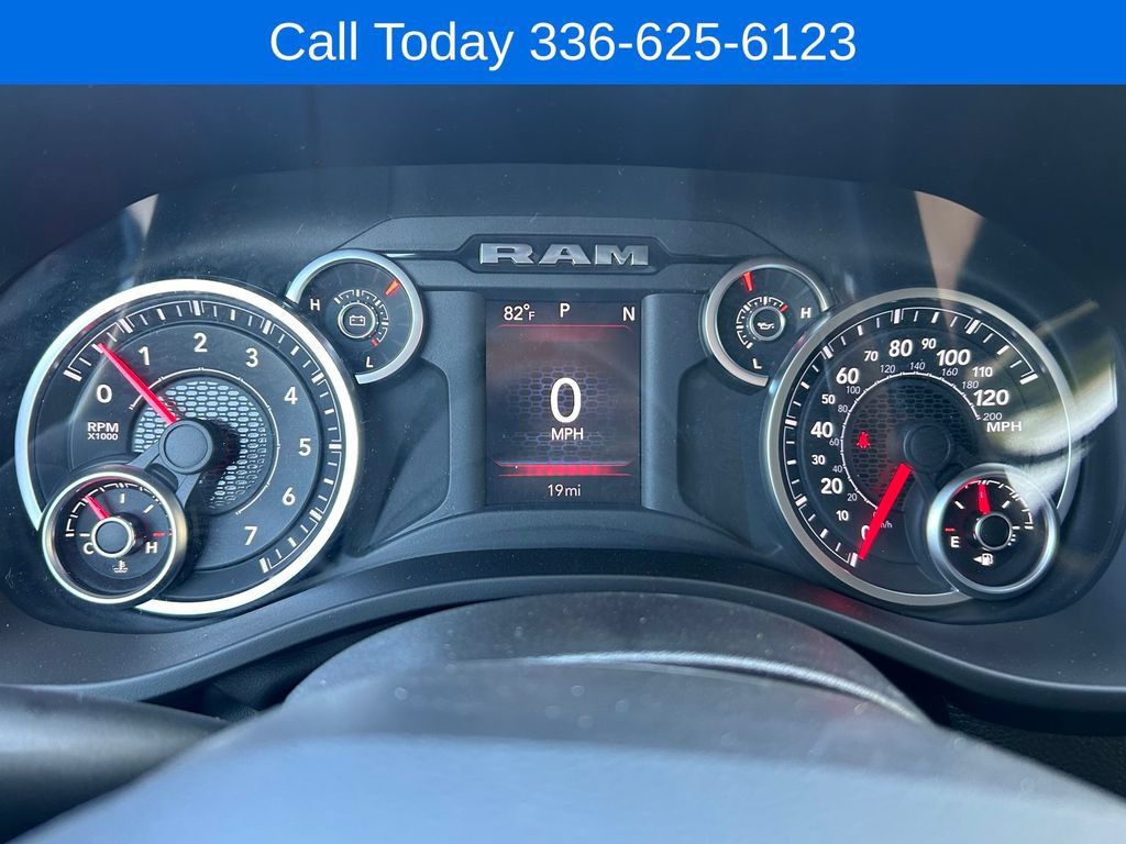 New 2026 RAM 1500 Tradesman AWD/4WD image 29