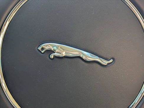 Used 2015 Jaguar XJ L Portfolio image 13