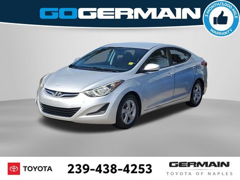 Used 2014 Hyundai Elantra SE FWD image 1