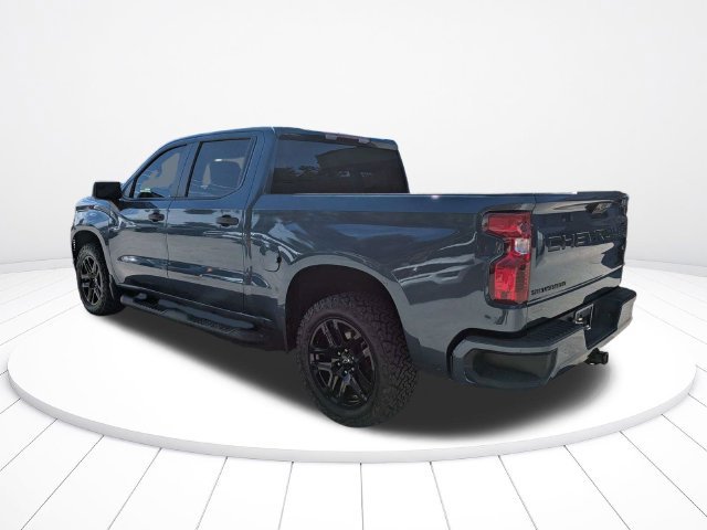 Used 2024 Chevrolet Silverado 1500 Custom w/ Turbomax Blackout Package RWD image 6