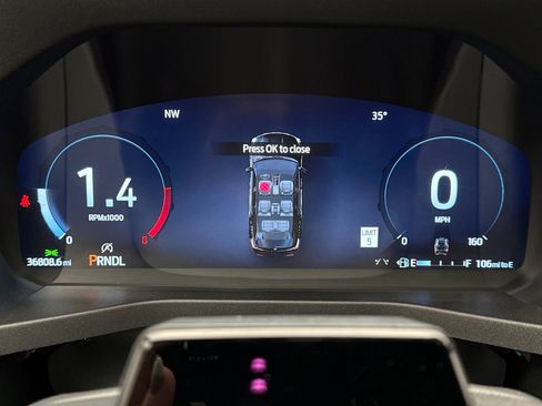 Used 2025 Ford Explorer Platinum w/ Ultimate Package image 9