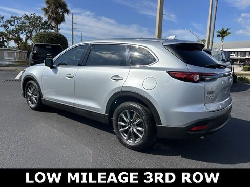 Used 2022 MAZDA CX-9 Touring w/ Touring Premium Package image 4