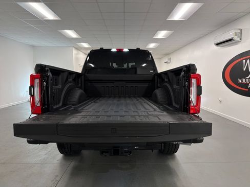 New 2026 Ford F250 Platinum AWD/4WD image 7