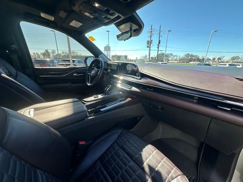 Used 2023 Cadillac Escalade Sport Platinum w/ Heavy-Duty Trailer Package image 41