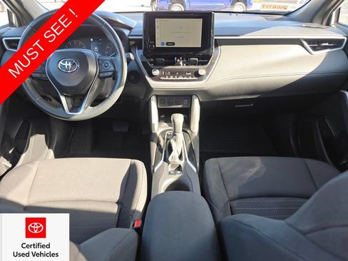Used 2025 Toyota Corolla Cross AWD Hybrid image 5
