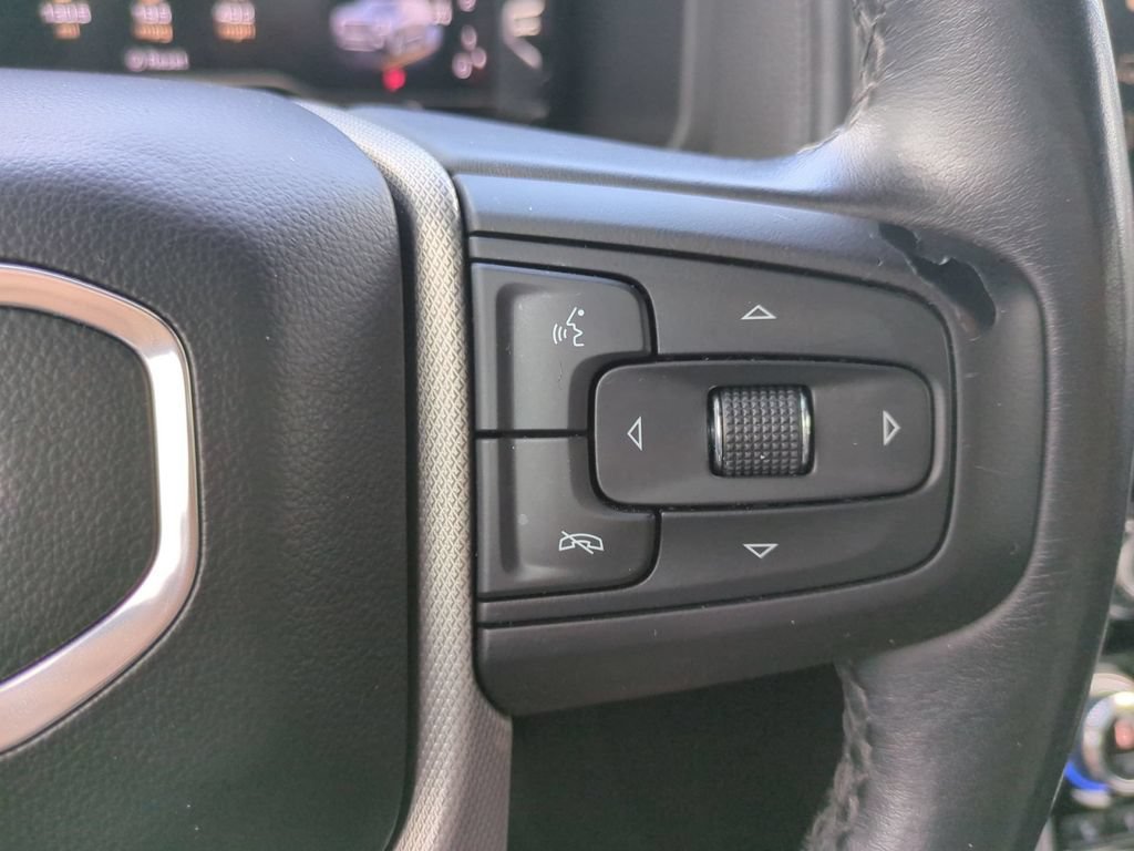Used 2022 GMC Yukon Denali w/ Denali Premium Package AWD/4WD image 30
