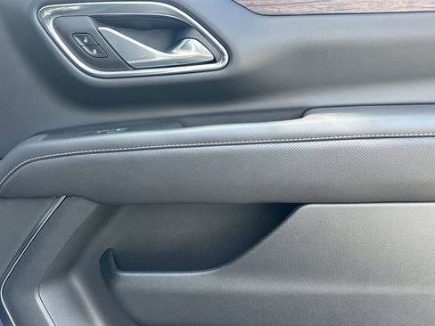 Used 2023 Chevrolet Tahoe Premier image 21