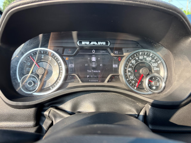 Used 2023 RAM 1500 Laramie AWD/4WD image 16