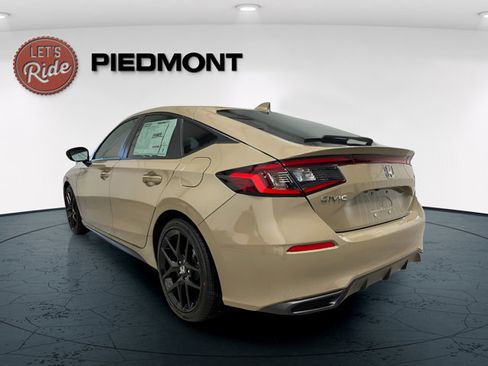 Used 2025 Honda Civic Sport image 7