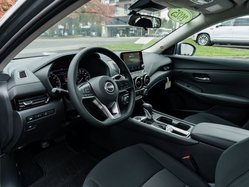 New 2025 Nissan Sentra SV image 20