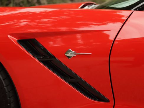 Used 2016 Chevrolet Corvette Stingray Coupe w/ 3LT Preferred Equipment Group RWD image 38