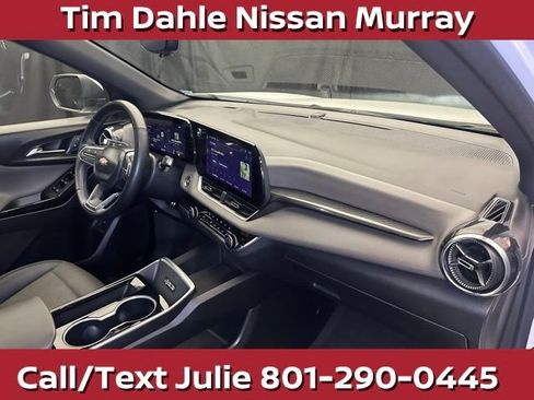 Used 2025 Chevrolet Equinox LT w/ Convenience Package II AWD/4WD image 17