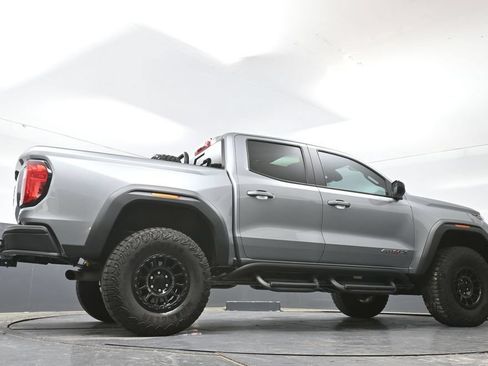Used 2024 GMC Canyon AT4X w/ AT4X AEV Edition AWD/4WD image 52