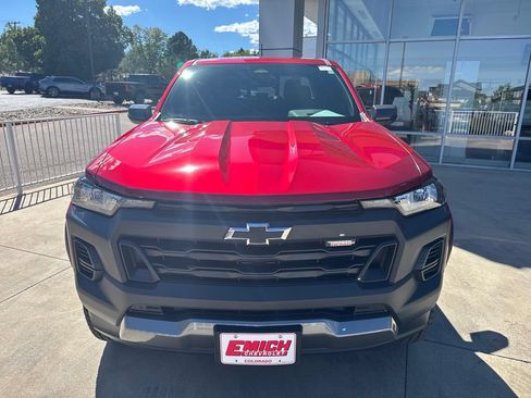 Used 2025 Chevrolet Colorado Trail Boss AWD/4WD image 8