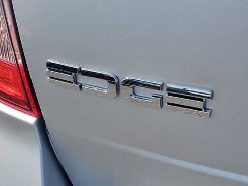 Used 2012 Ford Edge SE FWD image 6