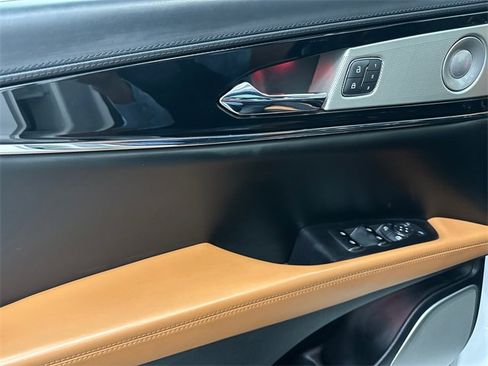 Used 2022 Lincoln Nautilus Black Label image 34