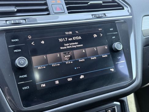 Used 2019 Volkswagen Tiguan SEL R-Line FWD image 70