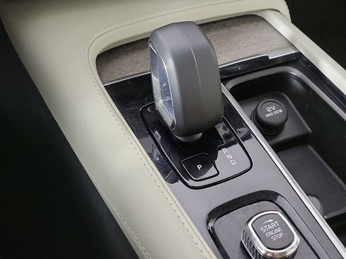 Used 2023 Volvo XC90 B6 Plus w/ Protection Package Premier image 35