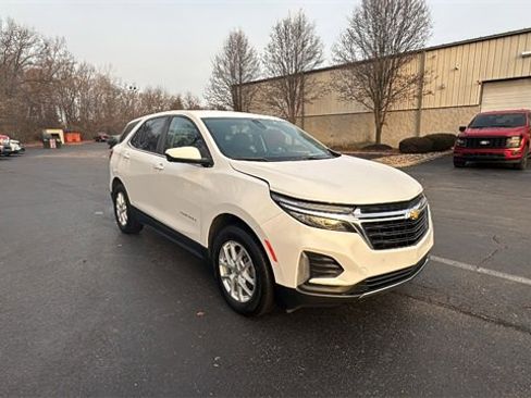 Used 2024 Chevrolet Equinox LT image 27