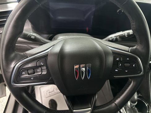Used 2024 Buick Encore GX Sport Touring image 16