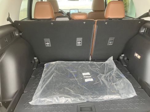 Used 2023 Ford Bronco Sport Outer Banks image 13