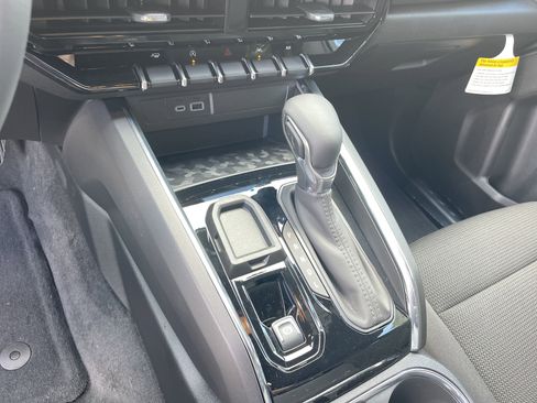 New 2025 GMC Canyon Elevation w/ Convenience Package image 22