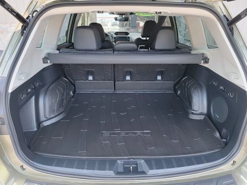 Used 2022 Subaru Forester Limited AWD/4WD image 14