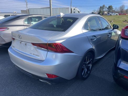 Used 2019 Lexus IS 300 F Sport w/ F Sport Package image 3