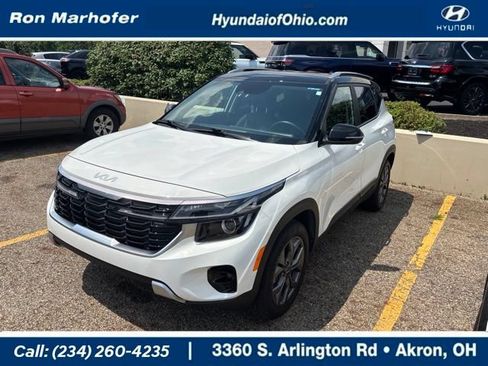 Used 2024 Kia Seltos S AWD/4WD image 1