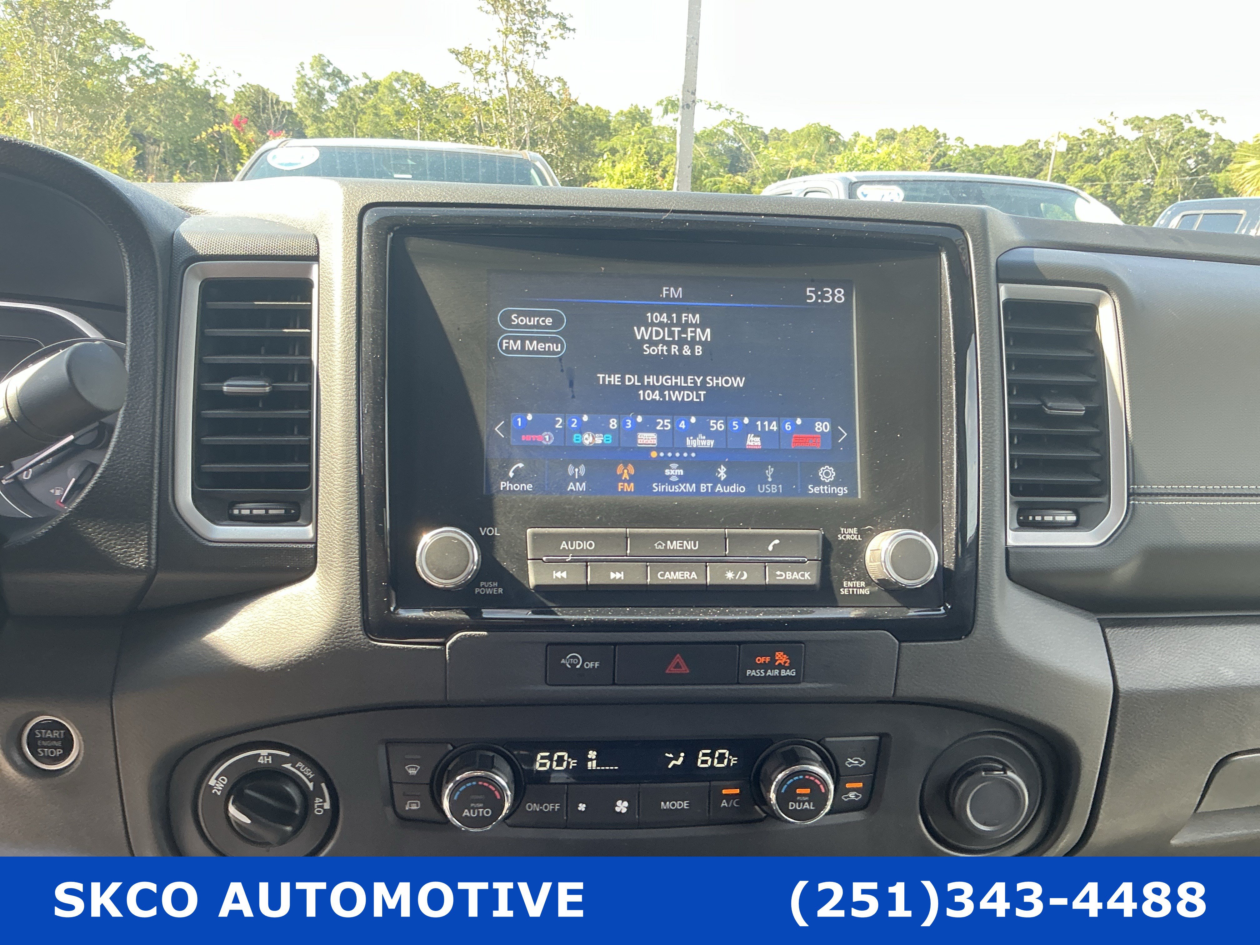 Used 2024 Nissan Frontier SV w/ SV Convenience Package AWD/4WD image 16