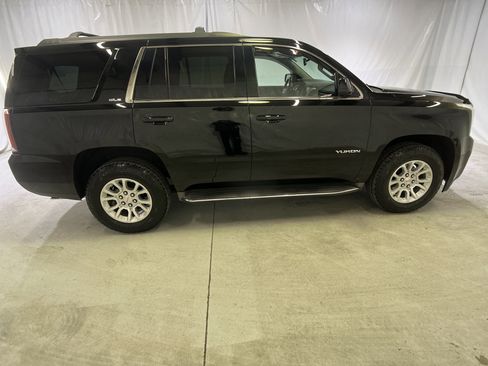 Used 2015 GMC Yukon SLE w/ Convenience Package AWD/4WD image 12
