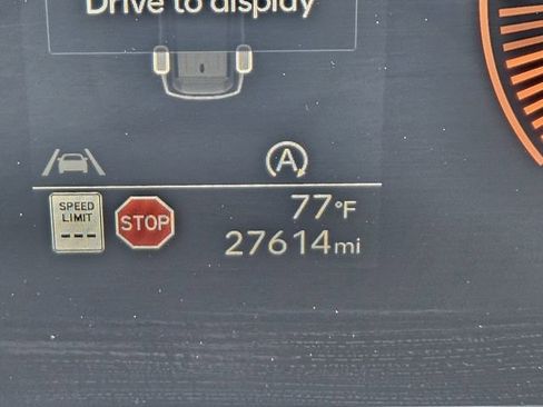 Used 2024 Hyundai Santa Fe SEL image 26