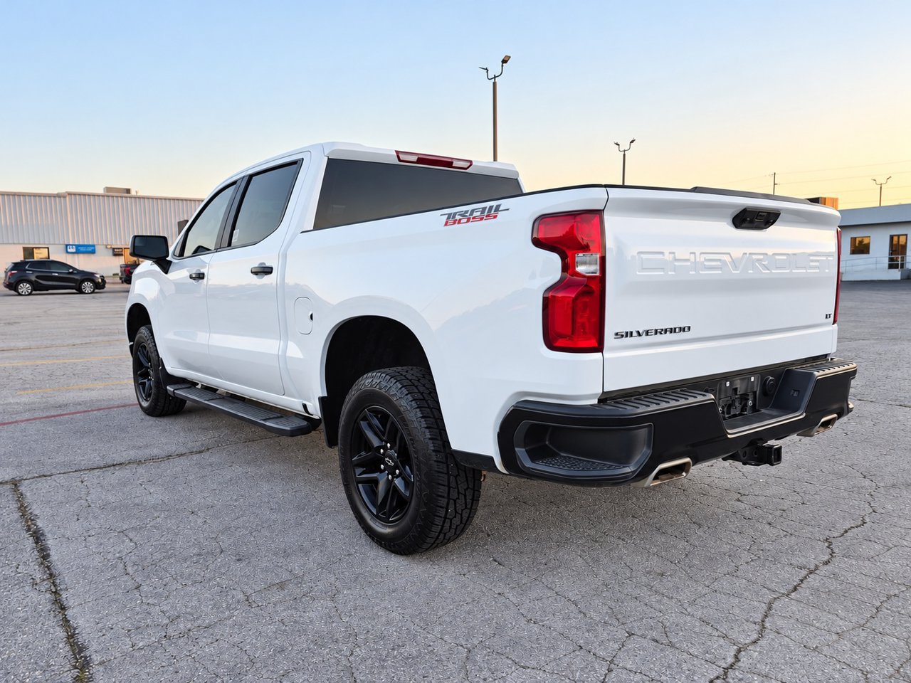 Used 2024 Chevrolet Silverado 1500 LT Trail Boss w/ Protection Package AWD/4WD image 4