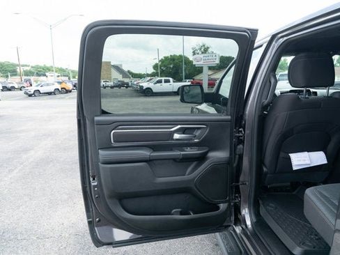 New 2026 RAM 1500 Big Horn AWD/4WD image 11