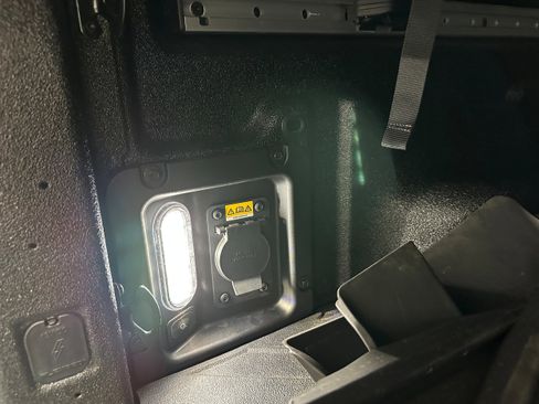 Used 2024 Ford Maverick Lariat w/ Black Appearance Package image 30