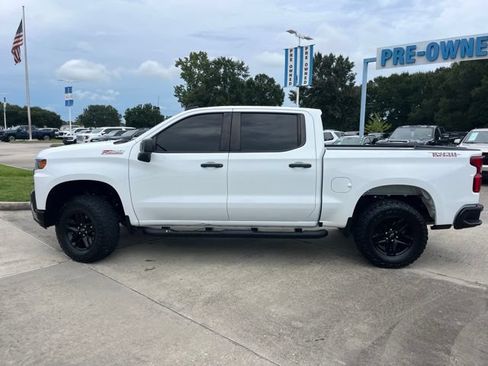 Used 2021 Chevrolet Silverado 1500 Custom Trail Boss w/ Safety Confidence Package AWD/4WD image 4