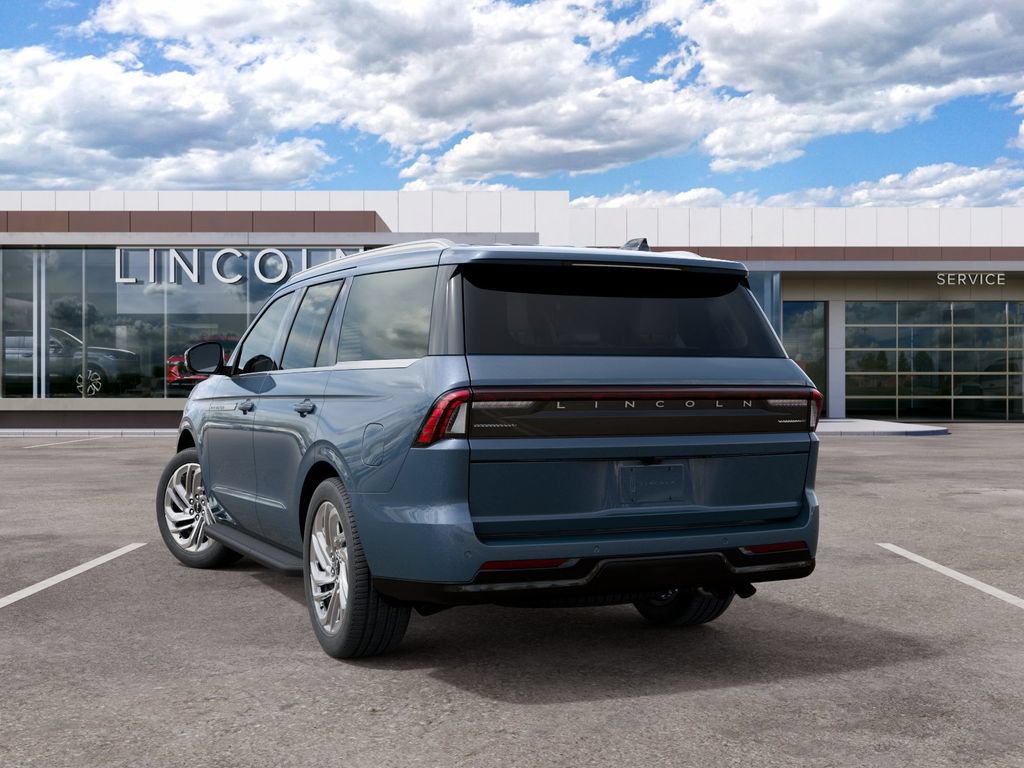 New 2027 Lincoln Navigator Premiere RWD image 8
