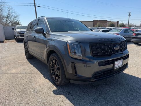 Used 2021 Kia Telluride EX w/ EX Premium Package image 9