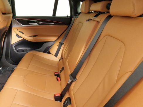 Used 2023 BMW X4 xDrive30i w/ Premium Package image 38