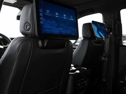 Used 2026 Chevrolet Tahoe Z71 w/ Z71 Off-Road Package image 7