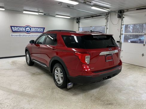 Used 2022 Ford Explorer XLT w/ Class IV Trailer Tow Package image 4